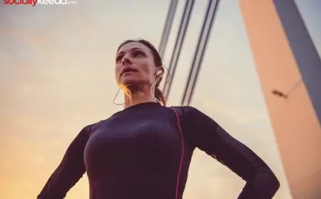 4 Smart Watch for Women That Can Uplift Your Fitness Game