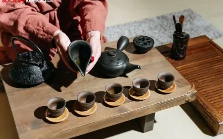 Choosing the Perfect Teapoy Design and Small Table for Your Home