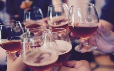 COVID-19 Vaccine Q&A: Excessive Alcohol Intake Can Reduce Immune Response to Vaccines, Says SMS Medical College Head Sudhir Bhandari