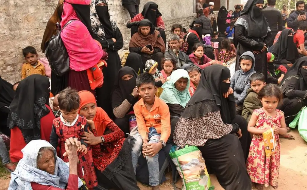 India begins deporting more than 150 Rohingya refugees to Myanmar