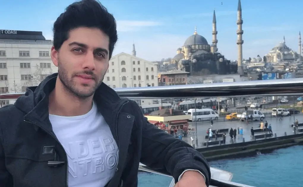 Ehan Bhat Wiki, Biography, Age, Movies, Images