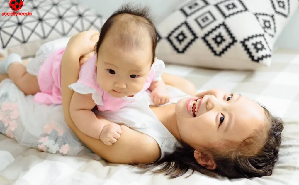 How to Help your Preschooler Prepare for a Sibling