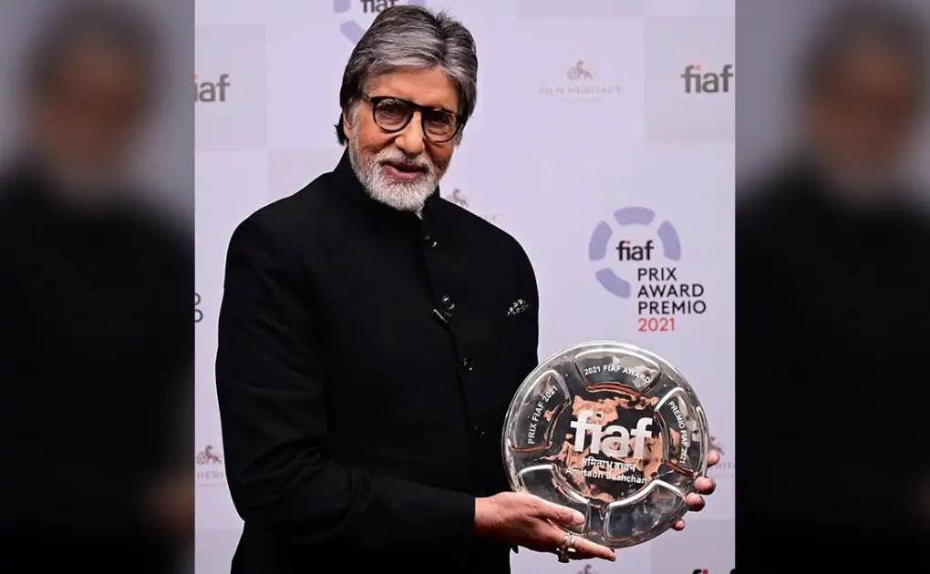 Amitabh Bachchan Pens Heartfelt Post After Receiving FIAF Award From Martin Scorsese and Christopher Nolan