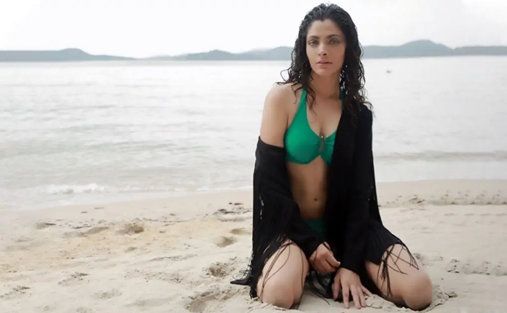 Saiyami Kher Misses the Beach Life, Actress Shares Her Stunning Bikini Pic