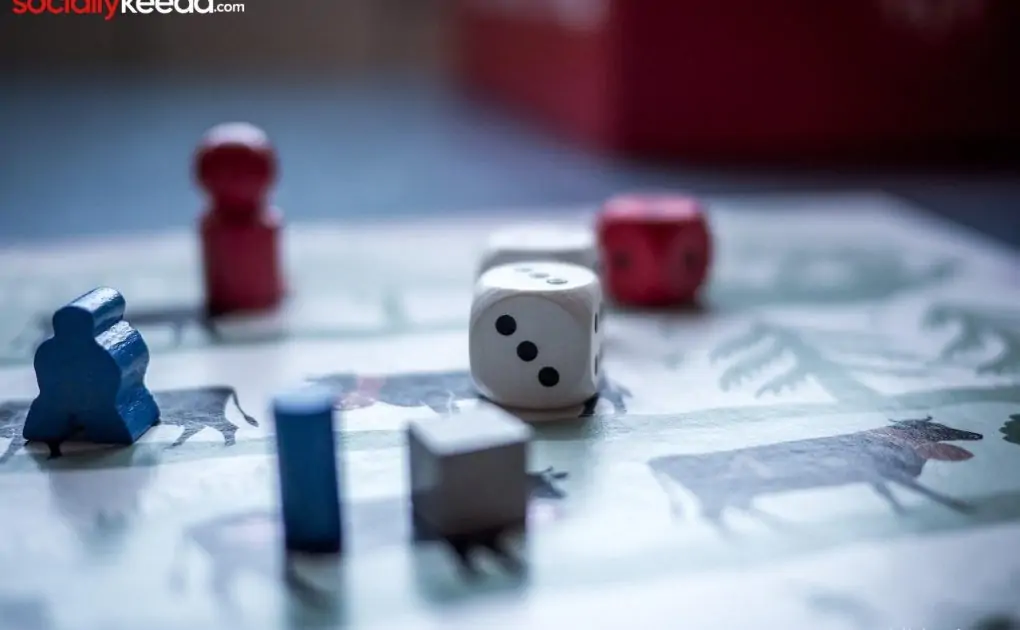 Hosting A Fun Games Night With Friends