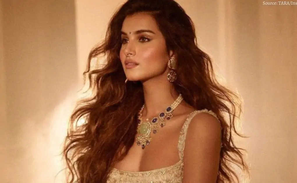 Tara Sutaria Photographs: Tara Sutaria’s glamorous type, actress seen having fun with on Seaside within the white costume, see Viral pictures