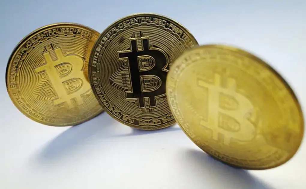 Bitcoin Falls Below $40,000 Mark To A 5-Month Low
