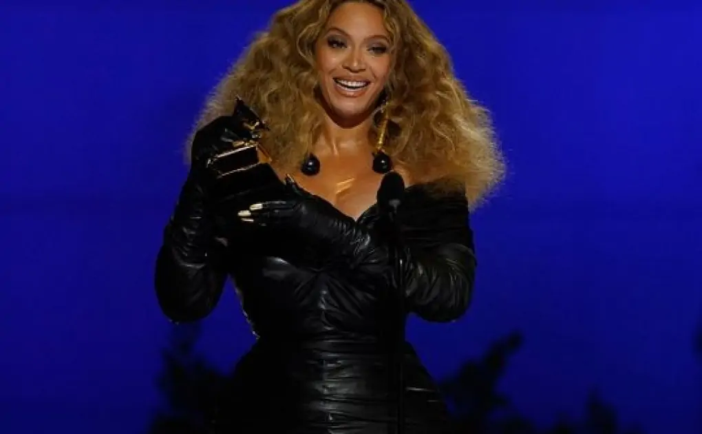 Beyonce reportedly robbed of $1 million worth in goods