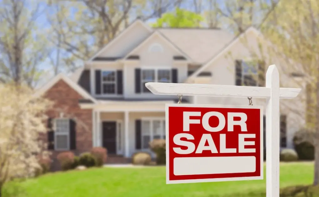 How to save money when purchasing a Real Estate Property