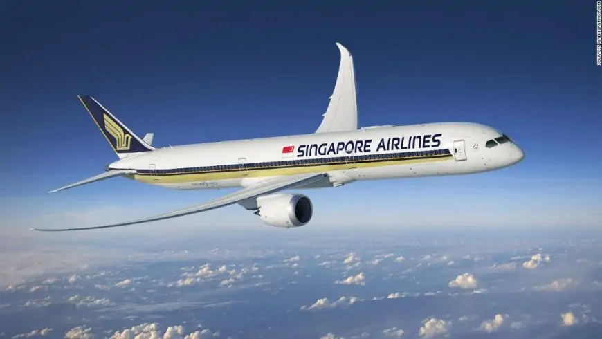 Singapore Airlines hopes to be world's first fully vaccinated airline