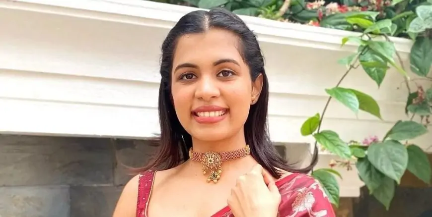 Diya Krishna Wiki, Biography, Age, Family, Images