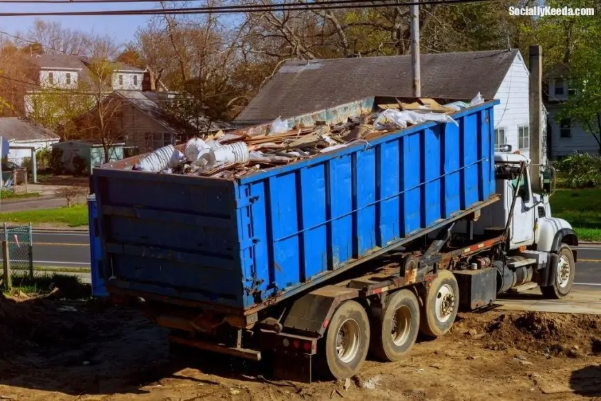 How Do Small Businesses Benefit from Commercial Junk Removal Service?