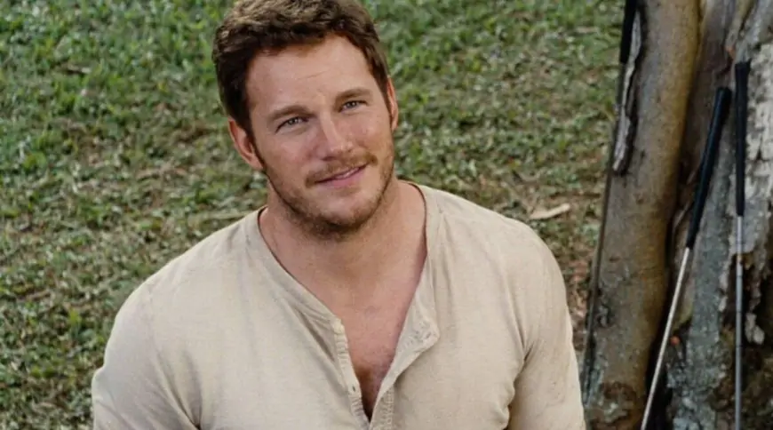 Did you know Chris Pratt predicted his casting in Jurassic World five years before it happened? Watch video