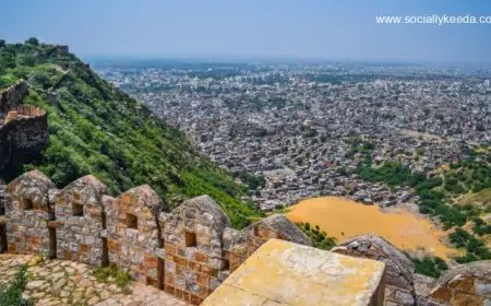 From Jaipur to Lakshadweep, Place To Visit To Escape the Intense Cold Wave in India