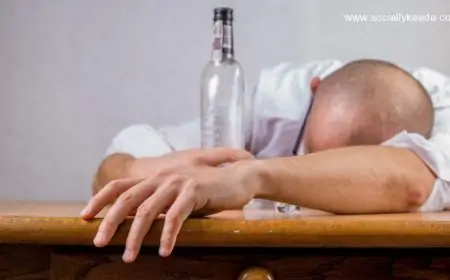 How To Cure Hangover at Home? 5 Effective Tips and Tricks To Get Rid of Hangover After Weekend Blast!