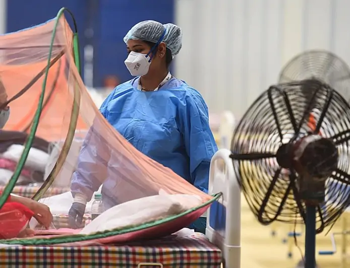 Photos: First heatwave of the season hits Delhi