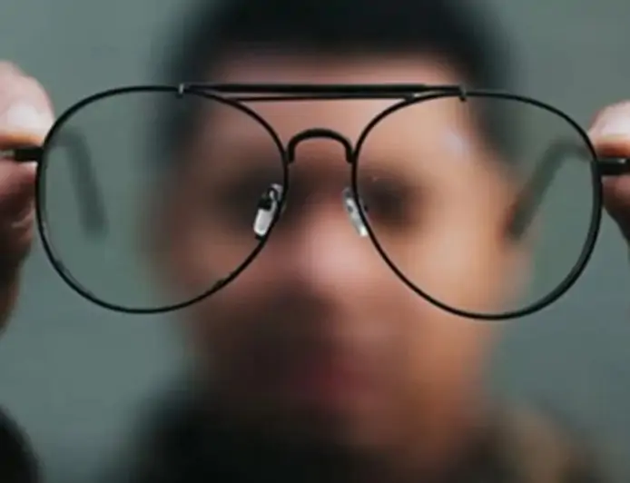 Watch out for these 6 common eye problems after 40