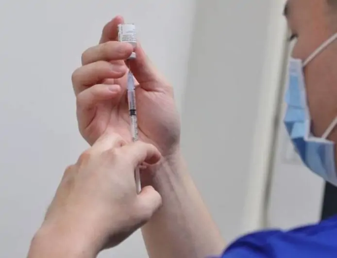 Government plans to begin inviting people below the age of 45 to book COVID-19 vaccination slots from June