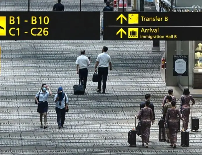 Two imported cases in Singapore test 'preliminarily positive' for Omicron COVID-19 variant: MOH