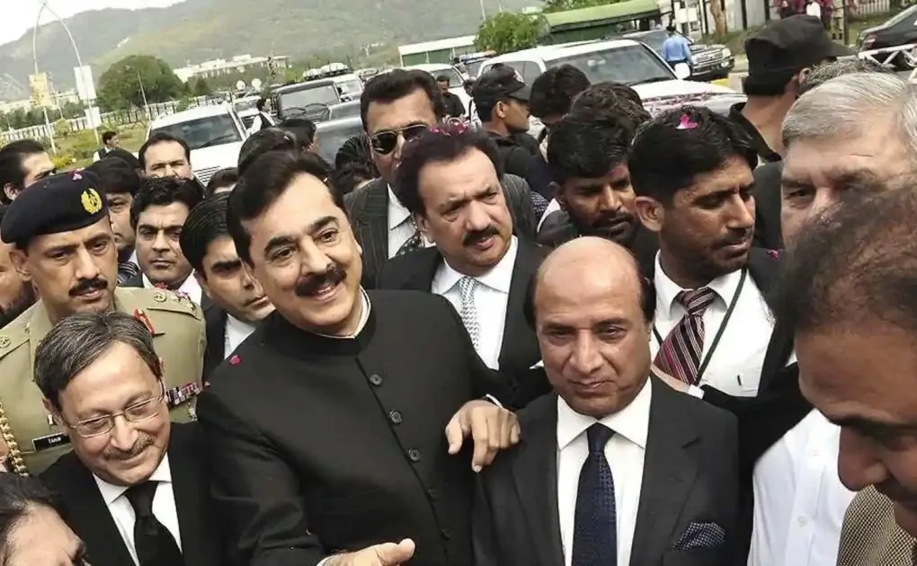 Ex-PM Gilani's party defeats Pak PM Imran Khan's candidate in senate polls