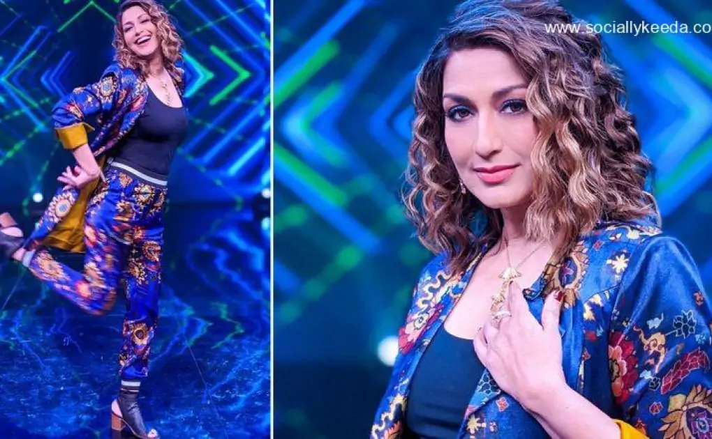 Sonali Bendre Looks Like a Breath of Fresh Air in a Blue Floral Power Suit (View Pics)