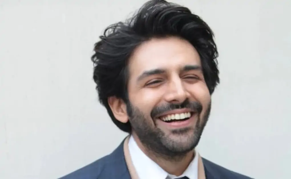 'Single' Kartik Aaryan Reveals His Secret to Popularity Among Women: 'Maybe I'm Fun to...'