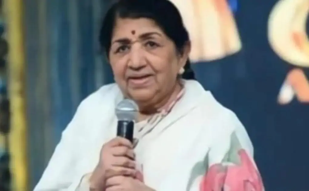 Here's Why Lata Mangeshkar Refused Filmmakers and Producers to Make Biopic on Her
