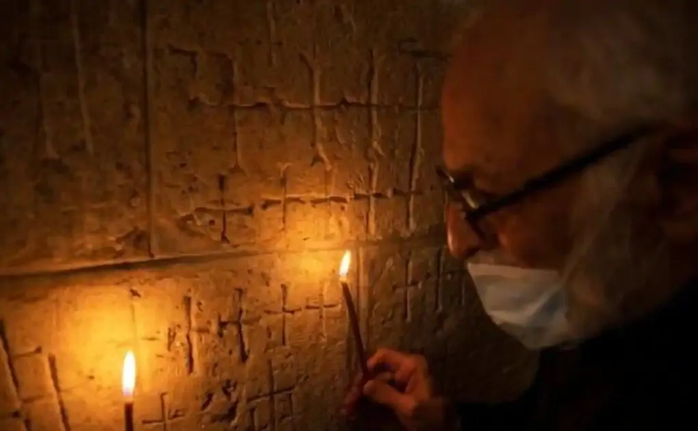 PHOTOS: Hi-tech imaging sheds light on Holy Sepulchre wall crosses