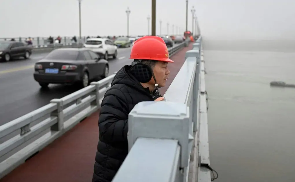 Photos: China’s “Angel of Nanjing” has helped hundreds back from the brink