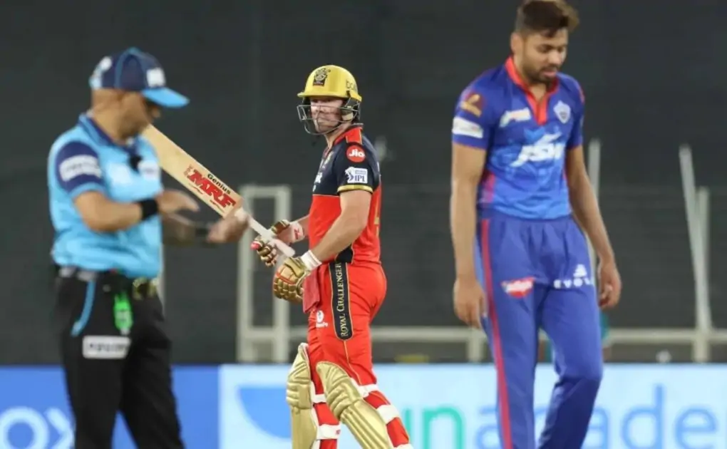 IPL 2021, DC vs RCB: Action in images
