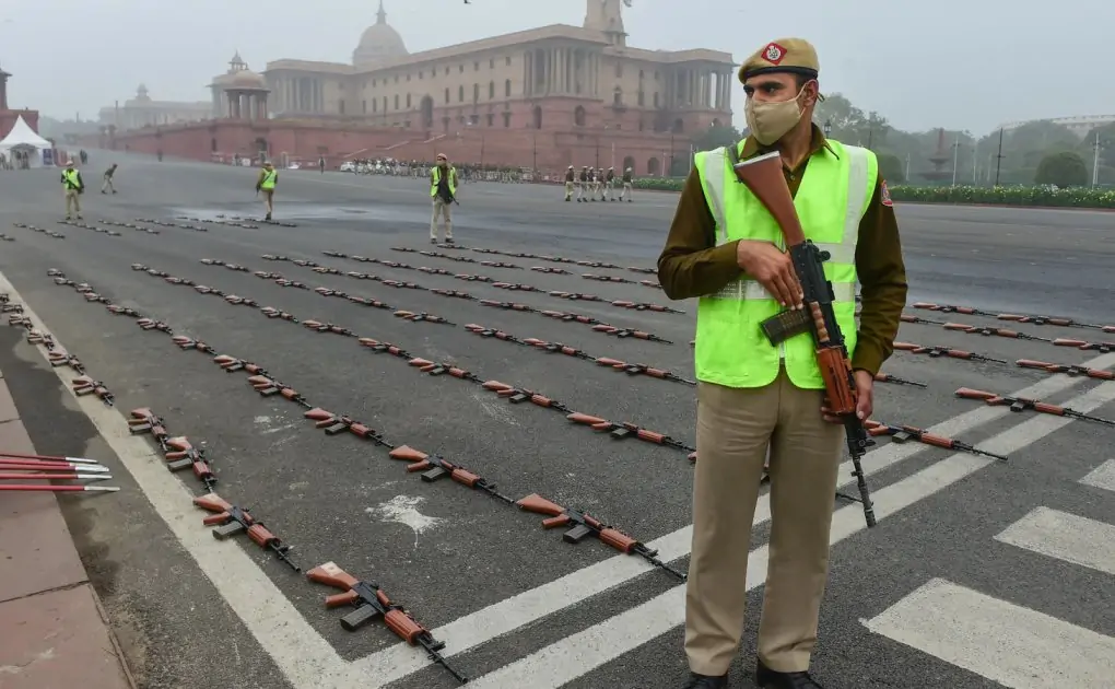 Delhi weekend curfew comes into effect from right this moment, here's who will be exempted