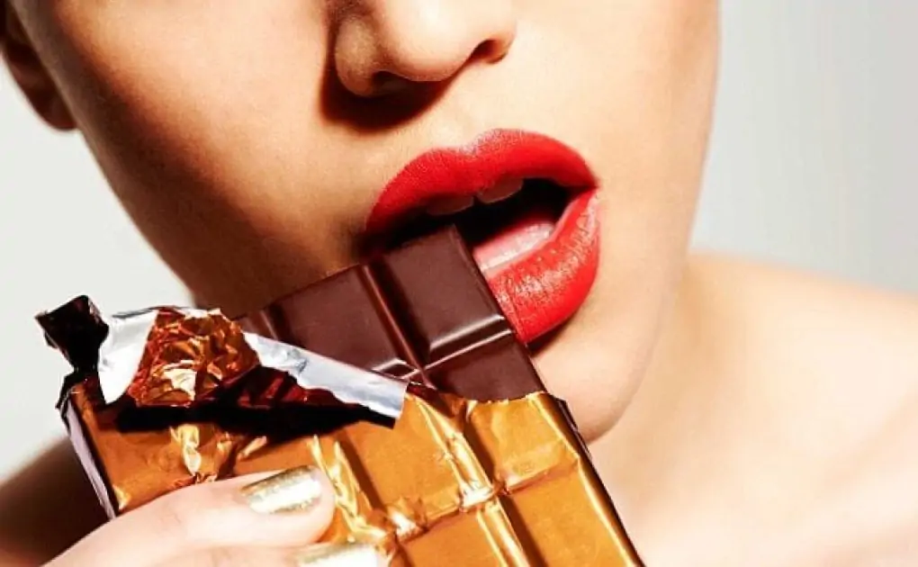 11 सेक्स किलर फूड, जो बिगाड़ सकते हैं आपकी सेक्स लाइफ(11 Sex Killer Food That Are Killing Your Sex Life)