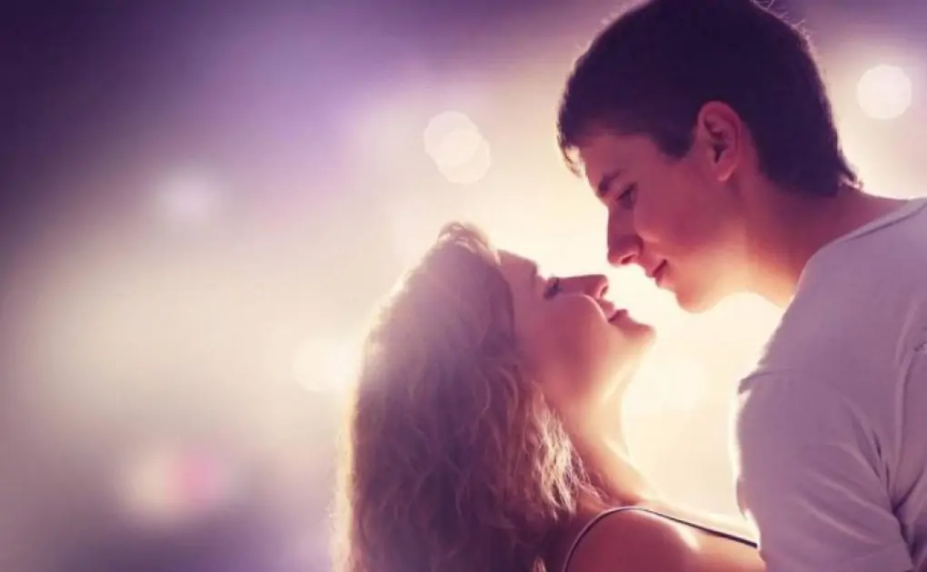 9 Incredible लव रेज़ोल्यूशन फॉर न्यू ईयर (9 Incredible Love Resolution for New Year)