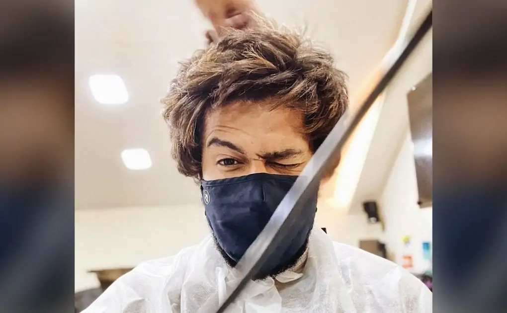 Vicky Kaushal Debuts a New Hairstyle on Instagram, Fans Rejoice After Seeing His Post After Such a Long Time