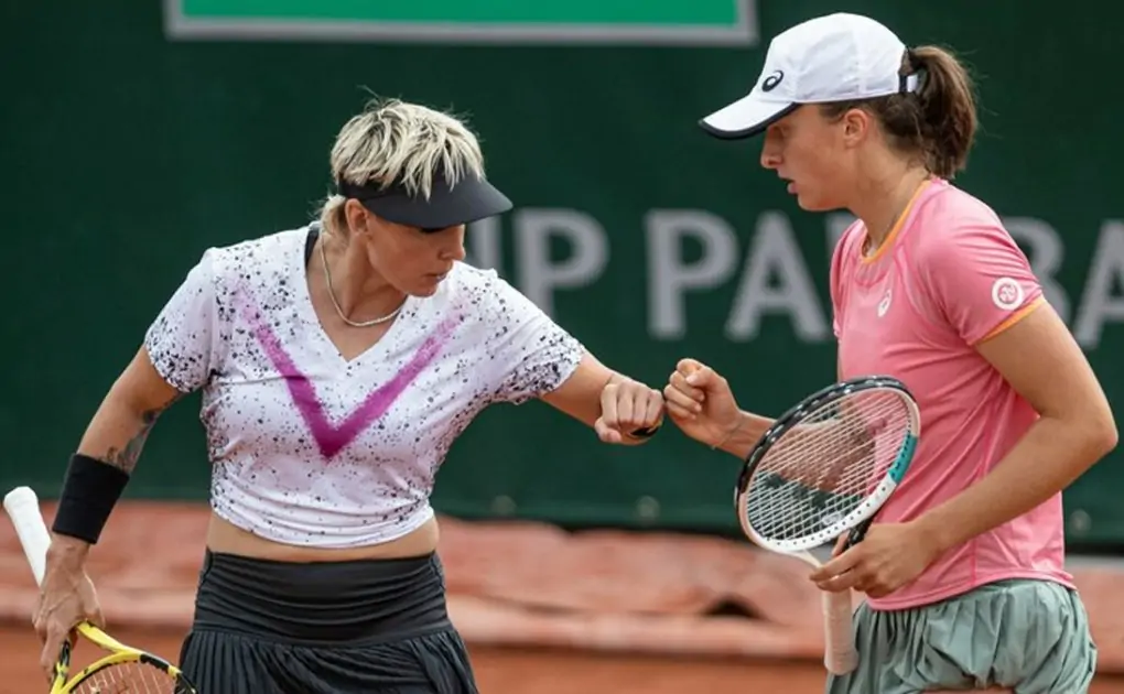 Barbora Krejcikova Completes Titles Sweep with Katerina Siniakova In French Open 2021 Women’s Doubles Finals