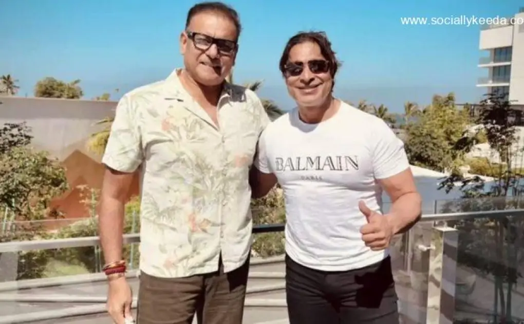 'Sachin Tendulkar Would Have Scored 1 Lakh Runs' Quips Shoaib Akhtar During Conversation With Ravi Shastri (Watch Video)