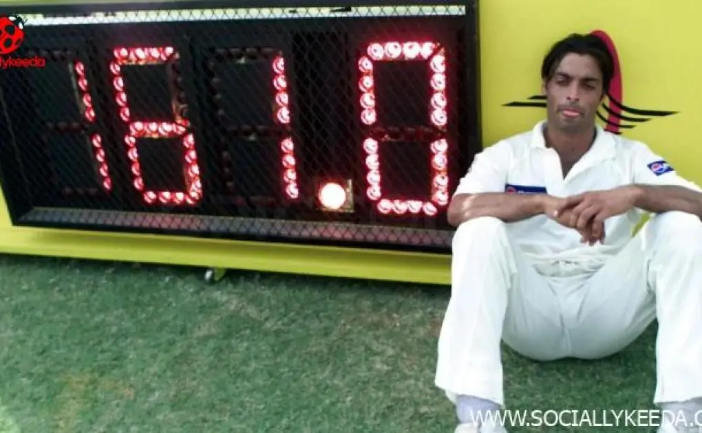 Shoaib AKhtar announces his biopic