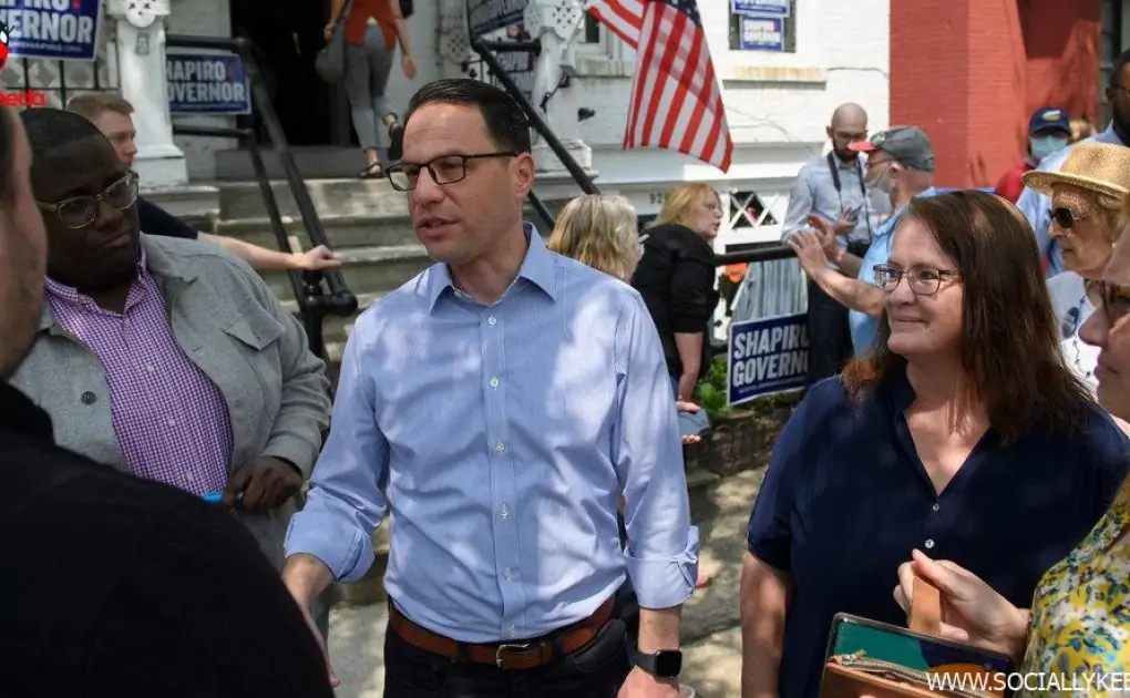 In Races for Governor, Democrats See a Silver Lining