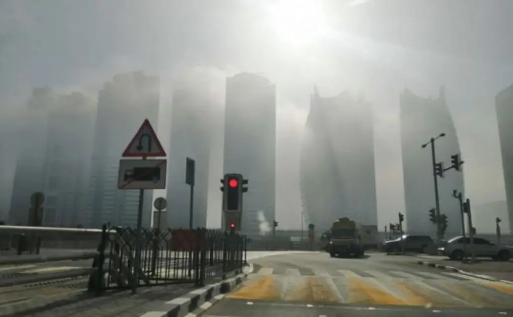 UAE: Weather bureau issued red and yellow fog alerts in Dubai, Sharjah, Ajman, and other emirates