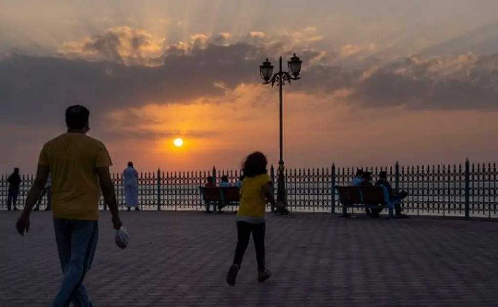 Today's weather: It’s sunny in Abu Dhabi, Dubai, Sharjah, and other emirates. Maximum temperature in the UAE is 46 °C