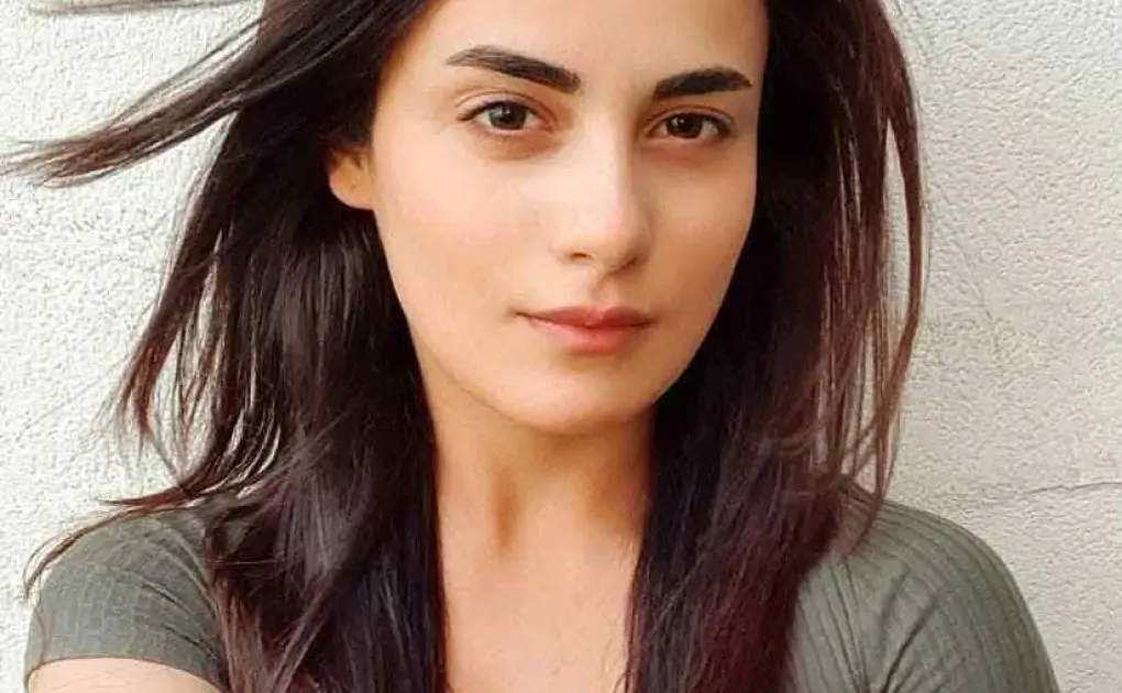 Feels Like Ishq (Netflix) Web Series Cast & Crew, Release Date, Roles, Wiki & More