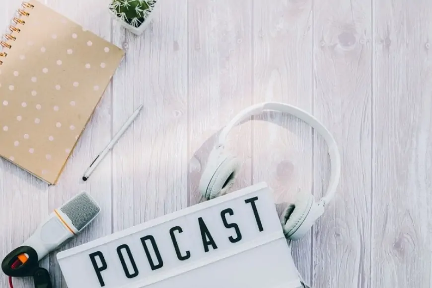 8 Items You Need to Start a Podcast with Quality Audio Experience