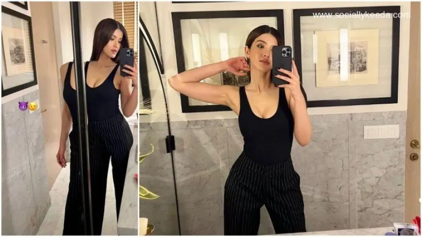 Shanaya Kapoor Pairs Her Pinstripe Pants with a Black Bodysuit and We're Sweating!