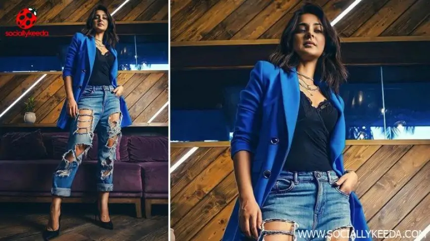 Jennifer Winget Looks Fab in Blue Overcoat and Ripped Jeans; Check Out Pics of the ‘Code M2’ Actress Carrying Her Denim Look in Classy Style!