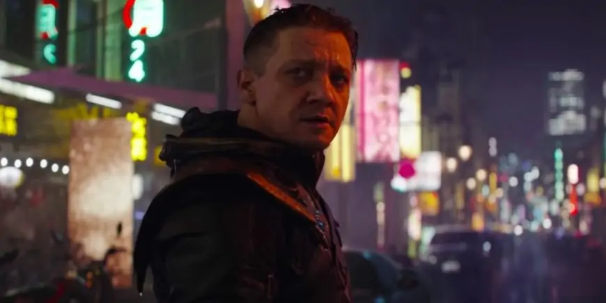 Jeremy Renner's First Headshot Goes From Hawkeye To Backstreet Boys