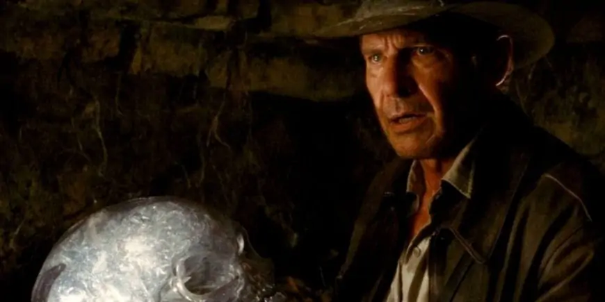 Indiana Jones 5 Just Scooped Up Another James Bond Addition After Phoebe-Waller Bridge