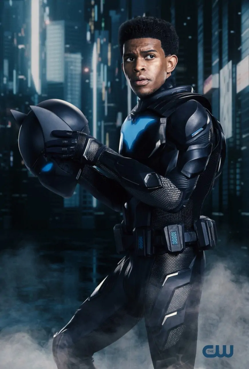 Camrus Johnson Suits Up as Batwing — Photo