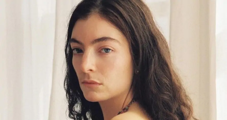 Lorde set for Official Singles Chart's highest new entry with Solar Power