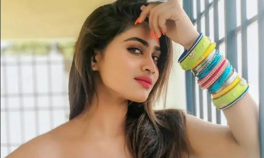 Shivani Narayanan Images, HD Photos, Wallpapers, Latest Photoshoot