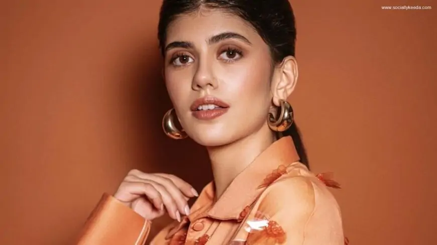 Sanjana Sanghi proves orange is the new black in backless organza co-ord set